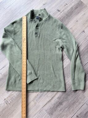 Banana Republic ribbed button mock-neck henley sweater